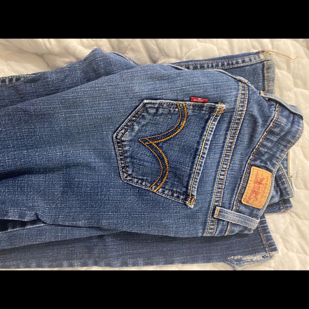 Levi jeans